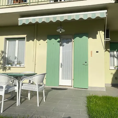 Oleander House Apartment Torri Del Benaco