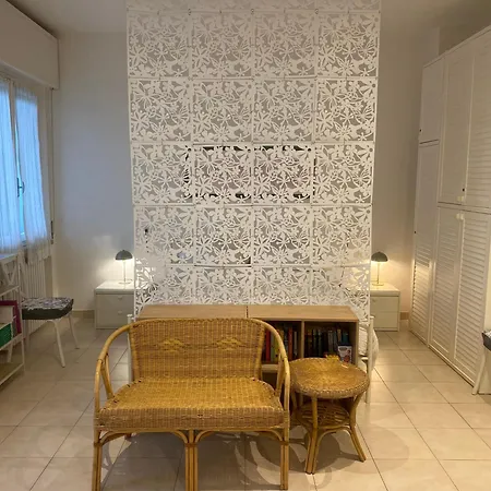 Апартаменты Oleander House